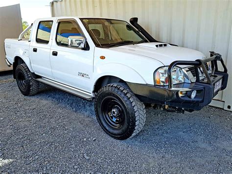 4x4 Turbo Diesel Dual Cab Ute Nissan Navara D22 ST-R 2011 For Sale $12,990 - Used Vehicle Sales