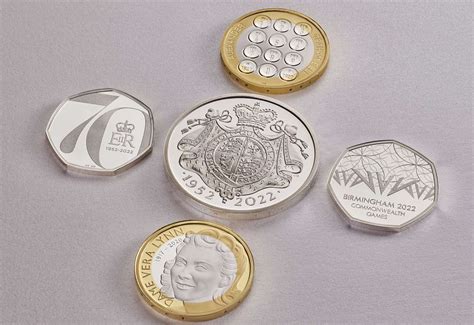 The Royal Mint reveals five new coin designs for 2022, including a 50p ...