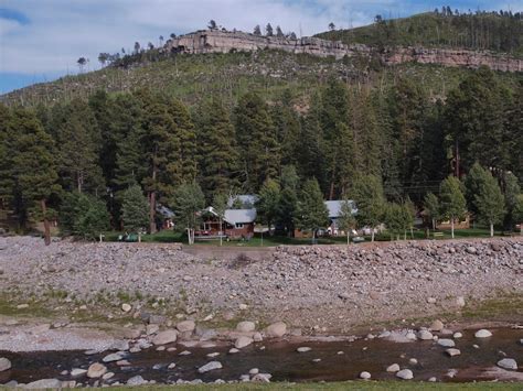 Croll Cabins at Vallecito Lake