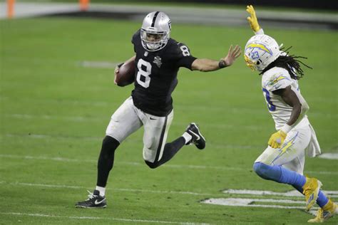 Marcus Mariota’s magic can’t keep Raiders playoff hopes alive | Honolulu Star-Advertiser