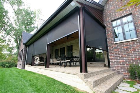 Retractable Solar Screen Walls & Vinyl Walls- Chesterfield, St. Louis, MO