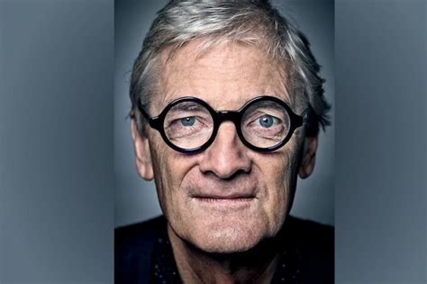 James Dyson Bio, Age, Family, Wife, Inventions, House, Vacuum