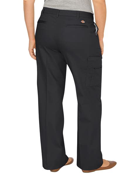 Women's Relaxed Fit Straight Leg Cargo Pants (Plus) | Dickies