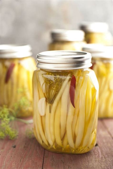 Pickled Yellow Wax Beans With Fresh Dill | Yellow wax beans, Canning recipes, Pickling recipes