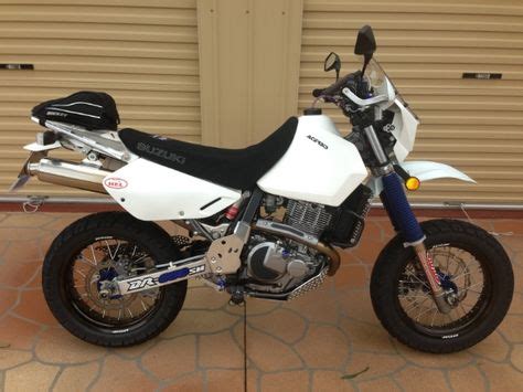 Pin by Greg Martinez on supermoto (With images) | Suzuki dr650, Dr650 ...