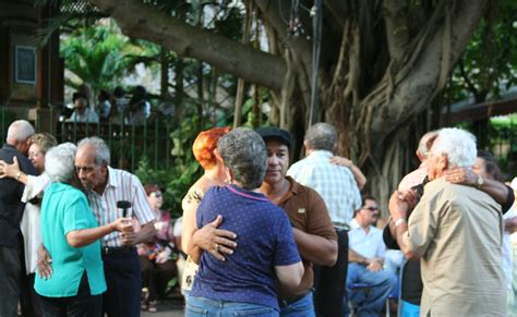 Dancing | Old people dancing in slow motion | Adam Geitgey | Flickr