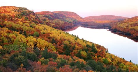 Drive these Mich. roads for the most beautiful fall colors