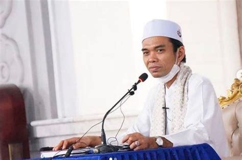 Hukum Mewarnai Rambut dalam Islam?, Ini Penjelasan Ustadz Abdul Somad