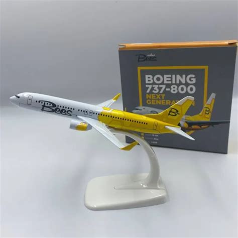 AIRCRAFT MODELS BEES Airlines Boeing 737-800 scale 1:250 £26.77 ...