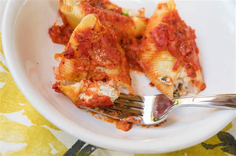 Crab Stuffed Shells With Creamy Tomato Sauce | Italian Food Forever