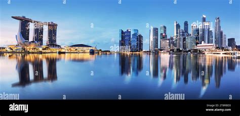 Singapore Marina bay at night, Asia Stock Photo - Alamy