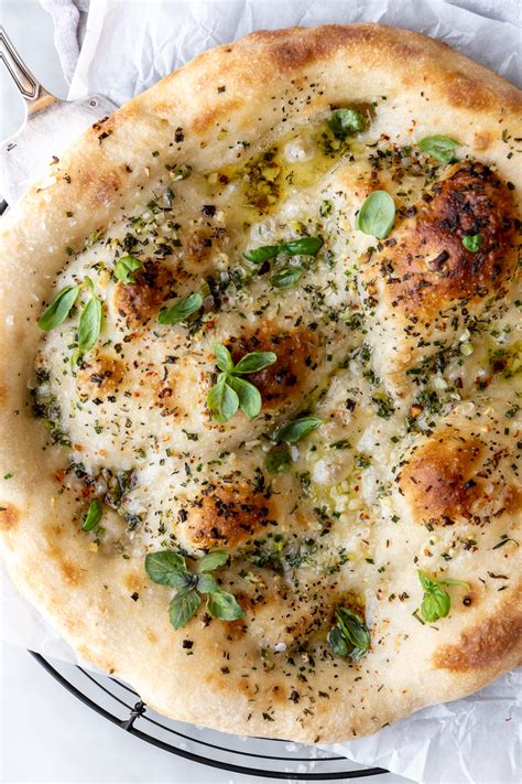 buttery garlic pizza | With Spice