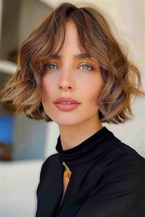 30 Chin-Length Bob Hairstyles That Will Stun You in 2022