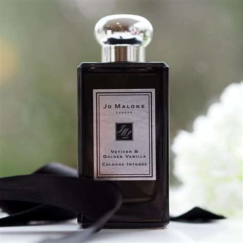 Jo Malone Vetiver & Golden Vanilla Cologne Intense | British Beauty Blogger