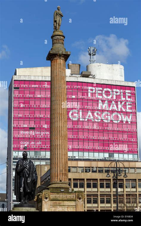 Statues on George Square in Glasgow city centre, Scotland, UK Stock Photo: 85577608 - Alamy