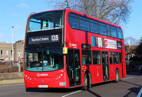 London Bus Routes | Route 128: Claybury Broadway - Romford Station