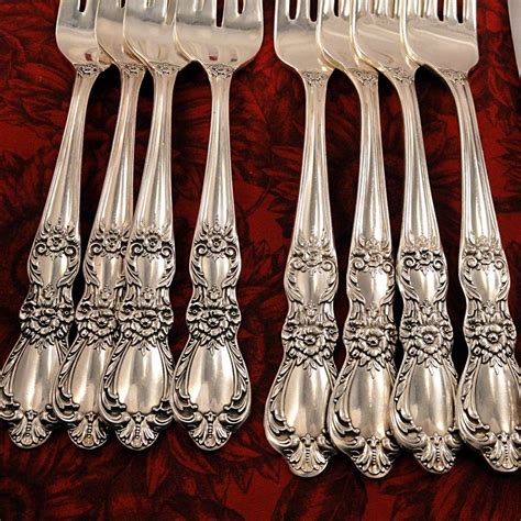 1847 Rogers HERITAGE Vintage 1953 Silver Plate Floral Flatware from ...