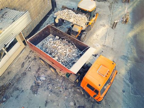 How To Calculate Demolition Debris Waste - Vine Disposal Company ♻