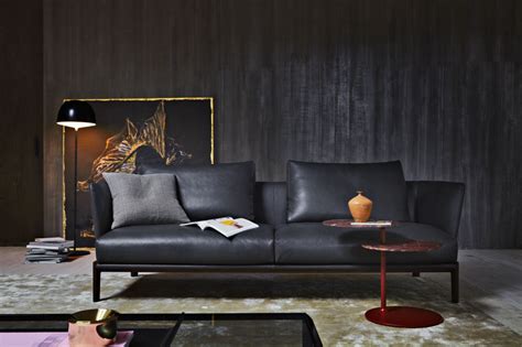 Molteni Chelsea Sofa | Italian Designer Sofas | Made in Italy Design