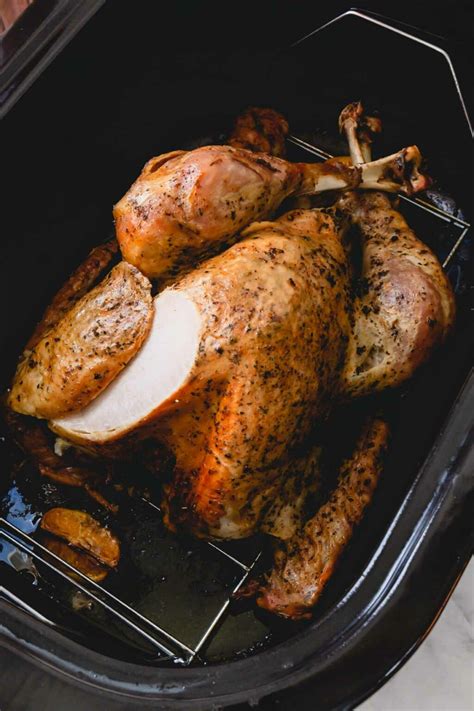 Perfect Turkey in an Electric Roaster ~Sweet & Savory