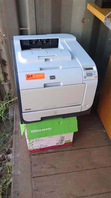 HP Color Laserjet CP2025 Printer