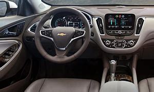 Chevrolet Impala (2020) vs. Chevrolet Malibu (2023) Specs