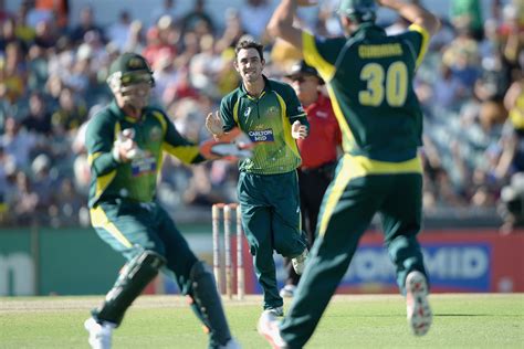 England vs Australia: Tri Series final - Mirror Online