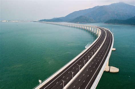 Hong Kong Zhuhai Macau Bridge Tunnel Depth