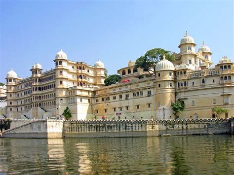 Half Day Udaipur City Tour, Udaipur Sightseeing Tour, Udaipur Day Tour