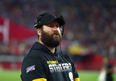 Ben Roethlisberger explains why he hasn't shaved off his huge beard