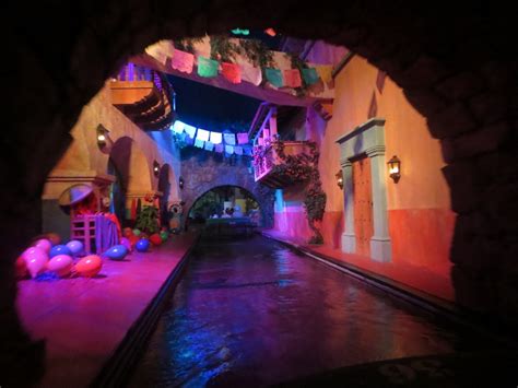 Mexico Pavilion in World Showcase at Epcot | Disney Momma