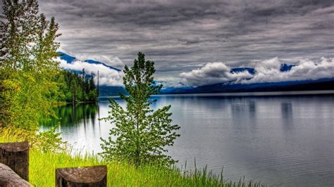 Quiet Lake In Spring HD desktop wallpaper : Widescreen : High Definition : Fullscreen