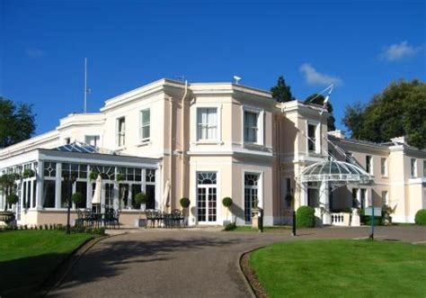 Phyllis Court Members Club, Historic Accommodation, Henley on Thames Hotels, Oxfordshire