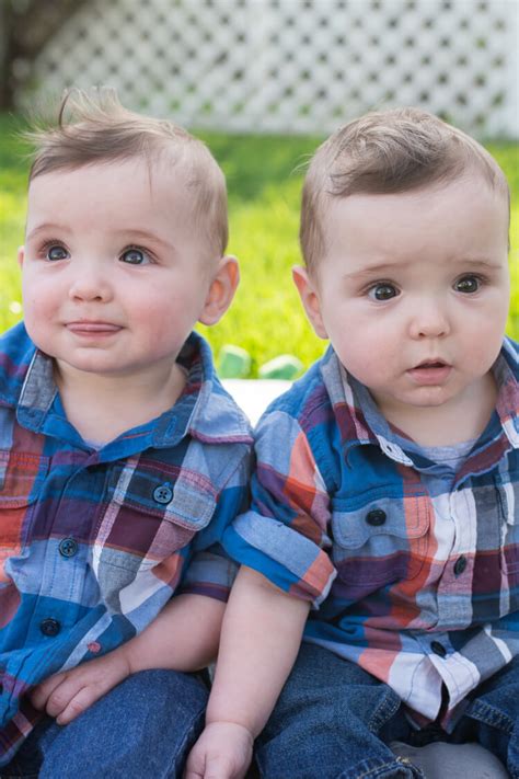 Can Fraternal Twins Actually Be Identical? - Hey, Let's Make Stuff