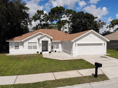 Lakeland, FL Real Estate - Lakeland Homes for Sale | realtor.com®