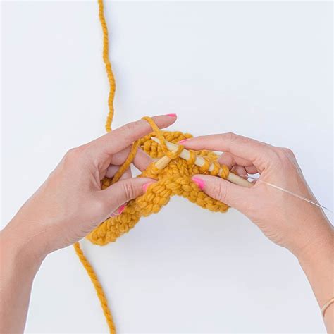 Magic Loop Knitting [7 Simple Steps]