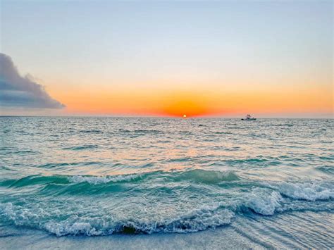 13+ Best Places to Watch the Sunset in Tampa - Rachel's Crafted Life