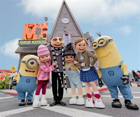 Universal Studios Opens New Despicable Me Minion Mayhem Ride | Universal studios theme park ...