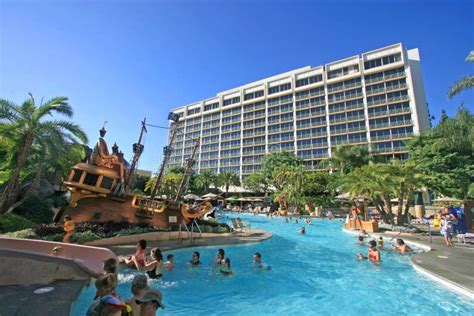 Disneyland Hotel editorial stock photo. Image of disneyland - 54772433