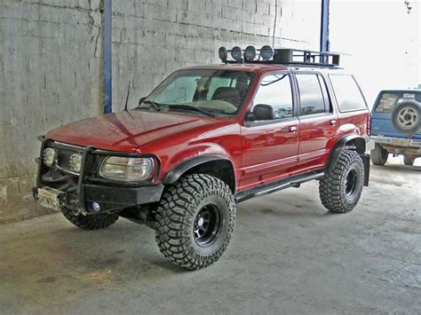 Click this image to show the full-size version. | Lifted ford explorer ...