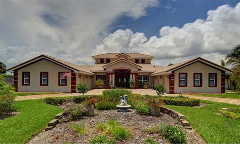 Riverfront Home For Sale in Melbourne Beach Florida