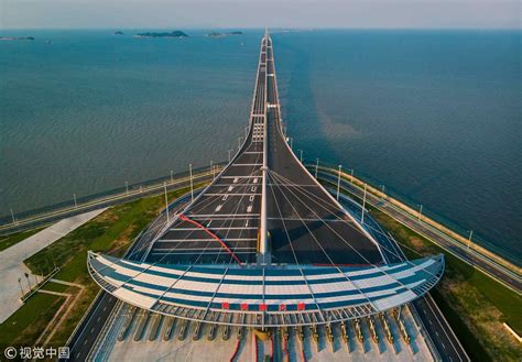 Under The Angsana Tree: The Hong Kong-Zhuhai-Macau Bridge