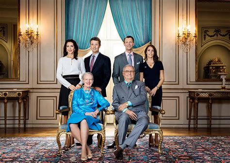 Royals & Style: Nouvelle photo officielle de la famille royale du Danemark