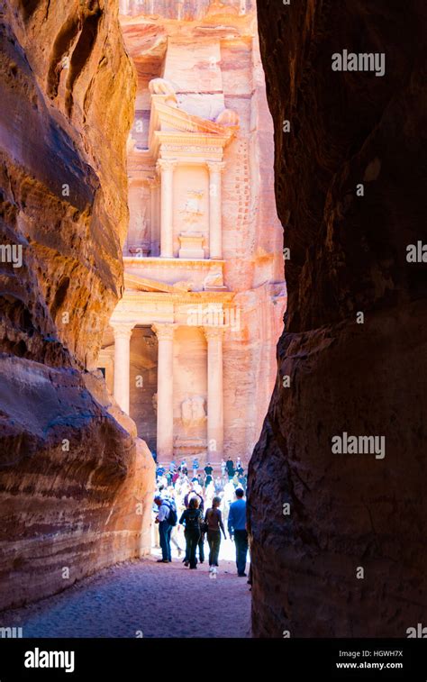 Image of the Treasury, Petra, Jordan Stock Photo - Alamy