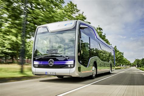 Mercedes-Benz autonomous bus uses CityPilot technology to travel a ...