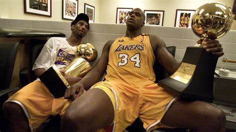 Jeff Pearlman's "Three-Ring Circus" on Shaq, Kobe, Lakers - Los Angeles ...