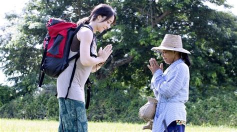 Understanding The ‘Wai’ Greeting In Thailand: All You Need To Know ...