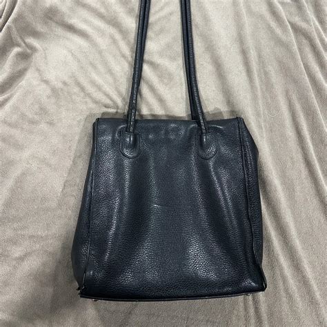 Osprey black leather vintage shoulder bag Amazingly... - Depop