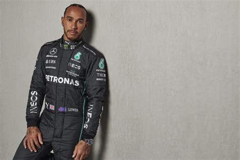 Sir Lewis Hamilton Biography - Silver Arrows Net