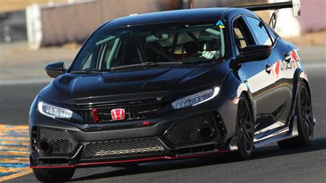 Honda Civic Type R Sport Line debuts with no wing and more comfort